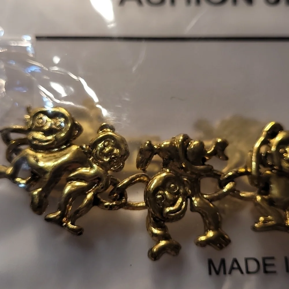 Fashion Monkey Bracelet NWOT